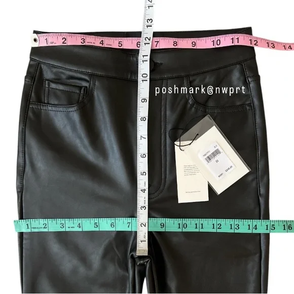 7FAM 🎸 7 For All Mankind Faux Leather High Rise Flare Pants 23 - Picture 8 of 12